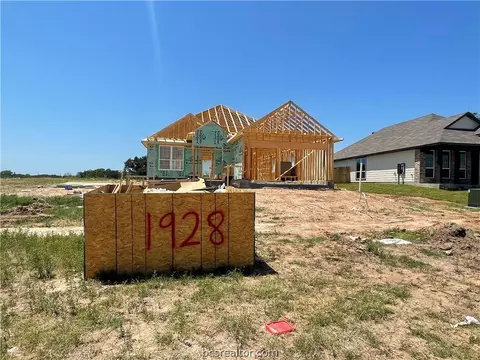 1928 Viva Rd, Bryan, TX 77807 photo 2