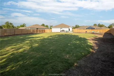 1941 Basil Ct, Bryan, TX 77801 photo 15
