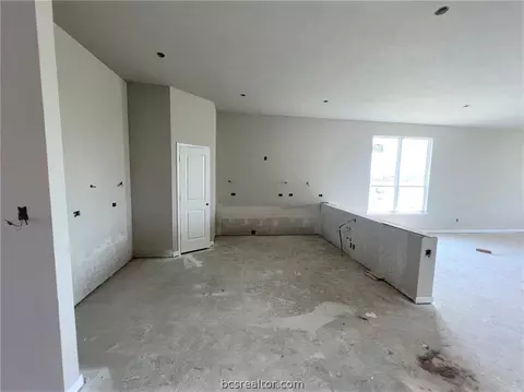 1947 Chief St, Bryan, TX 77803 photo 5