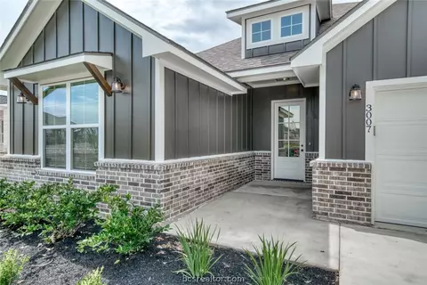 7900 Greensboro Pl, Bryan, TX 77808 photo 17