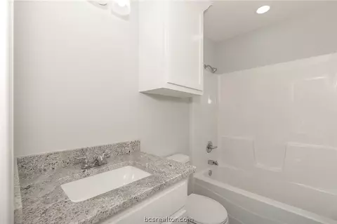 3664 Rabbit Ln, Bryan, TX 77808 photo 12