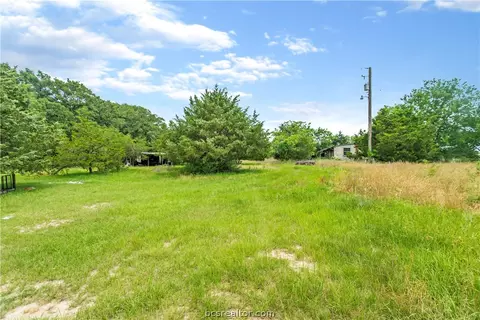 5977 Lynette Cir, Bryan, TX 77807 photo 7