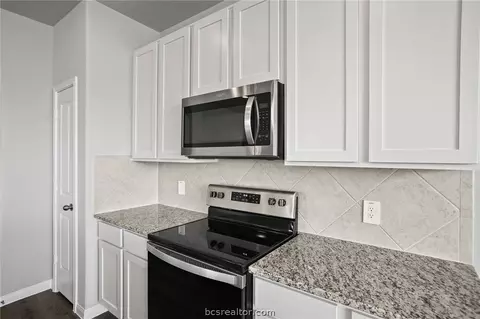 5776 Cerrillos Dr, Bryan, TX 77807 photo 12