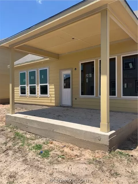 5778 Cerrillos Dr, Bryan, TX 77807 photo 3