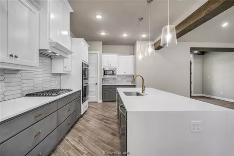 4653 River Valley Dr, Bryan, TX 77808 photo 8
