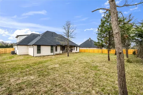 4653 River Valley Dr, Bryan, TX 77808 photo 38