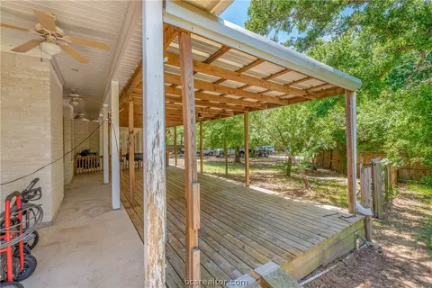 202 Rustic Oaks Dr, Bryan, TX 77808 photo 32