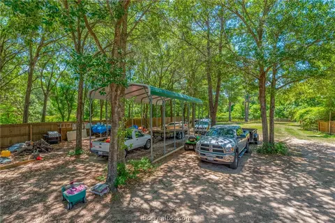 202 Rustic Oaks Dr, Bryan, TX 77808 photo 36