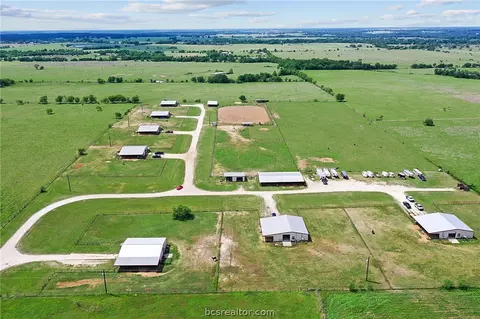 4311 Mancuso Rd, Bryan, TX 77808 photo 4