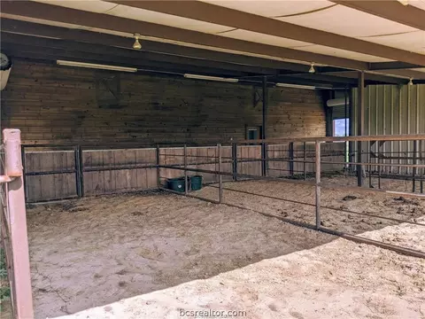 4311 Mancuso Rd, Bryan, TX 77808 photo 22