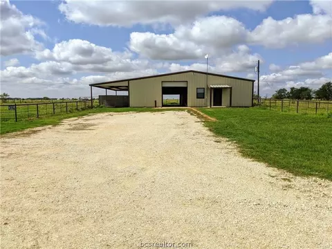 4311 Mancuso Rd, Bryan, TX 77808 photo 7