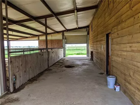 4311 Mancuso Rd, Bryan, TX 77808 photo 17