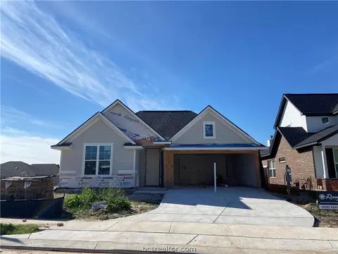6226 Pocono Dr, College Station, TX 77845