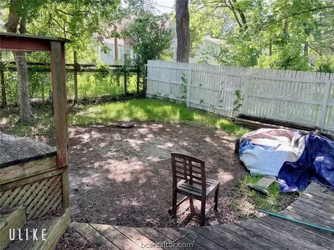 709 E 27th St, Bryan, TX 77803 photo 10