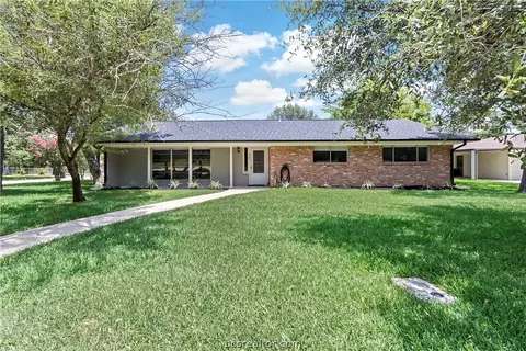 4201 Nagle Street Cob, Bryan, TX 77801 photo 1