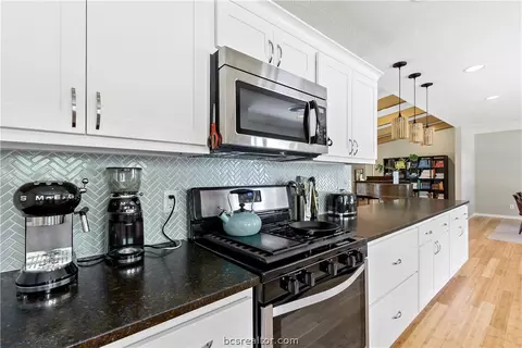 4201 Nagle Street Cob, Bryan, TX 77801 photo 18