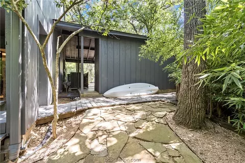 3208 Deer, Bryan, TX 77807 photo 32