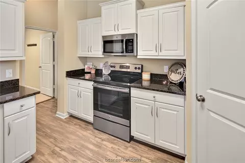 2014 Stubbs Dr, Bryan, TX 77807 photo 13