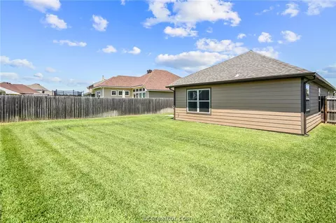 2014 Stubbs Dr, Bryan, TX 77807 photo 31