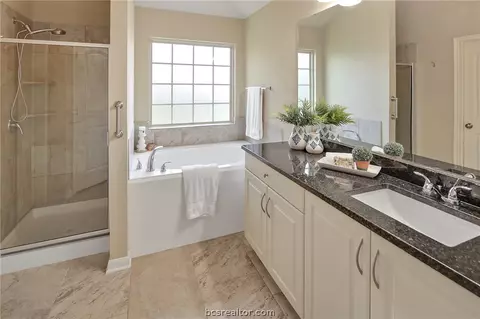 2014 Stubbs Dr, Bryan, TX 77807 photo 18