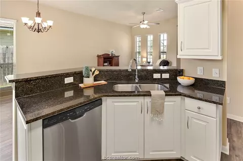2014 Stubbs Dr, Bryan, TX 77807 photo 14