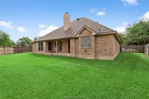 5300 Winchester Dr, Bryan, TX 77802 photo 25