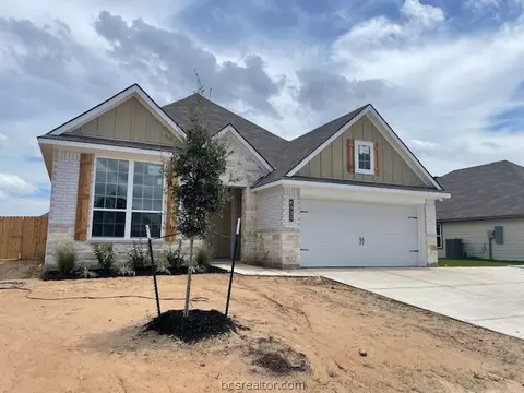 1935 Viva Rd, Bryan, TX 77807 photo 3
