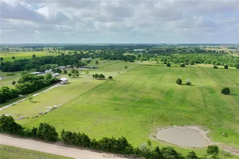 34309 Karsteter Rd, Waller, TX 77484 photo 4