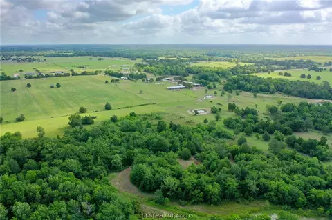 34309 Karsteter Rd, Waller, TX 77484 photo 9