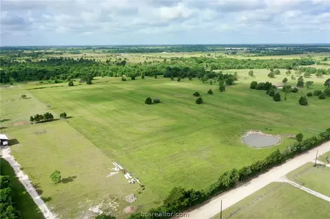 34309 Karsteter Rd, Waller, TX 77484 photo 2