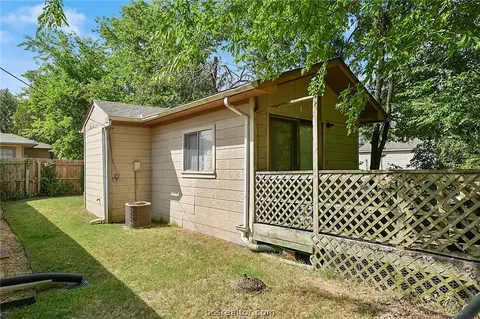 410 E North Ave, Bryan, TX 77801 photo 26