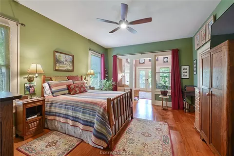 705 E 31st St, Bryan, TX 77803 photo 19