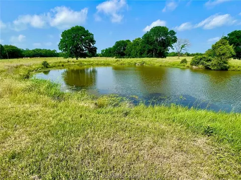 6811 Harbert Rd, Bryan, TX 77808 photo 7
