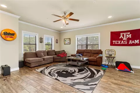 600 Clay St, Bryan, TX 77801 photo 10