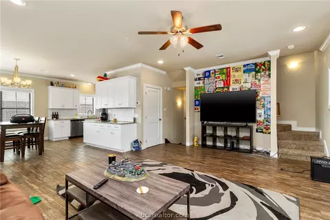 600 Clay St, Bryan, TX 77801 photo 13