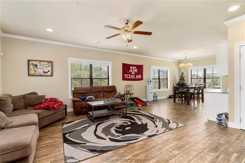 600 Clay St, Bryan, TX 77801 photo 12