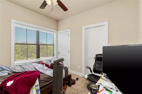 600 Clay St, Bryan, TX 77801 photo 22
