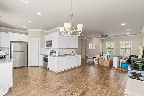 608 Clay St, Bryan, TX 77801 photo 17