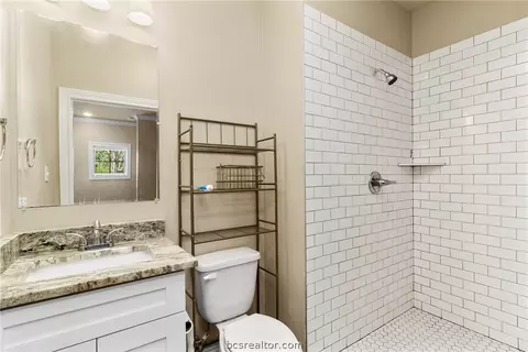 608 Clay St, Bryan, TX 77801 photo 33