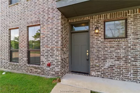 608 Clay St, Bryan, TX 77801 photo 7