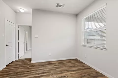 968 Harper Ln, Bryan, TX 77803 photo 12