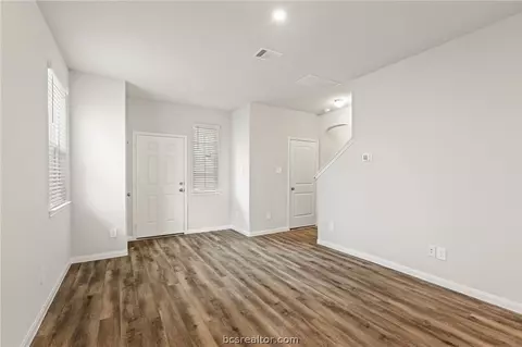 968 Harper Ln, Bryan, TX 77803 photo 6