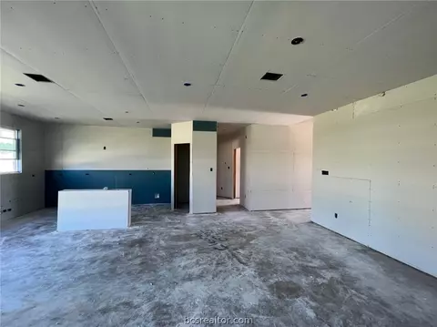 1976 Chief St, Bryan, TX 77807 photo 6