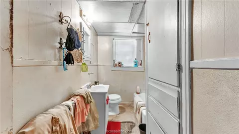 908 E 25th St, Bryan, TX 77803 photo 6
