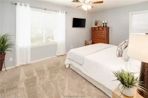 2317 Wayside Dr, Bryan, TX 77802 photo 15