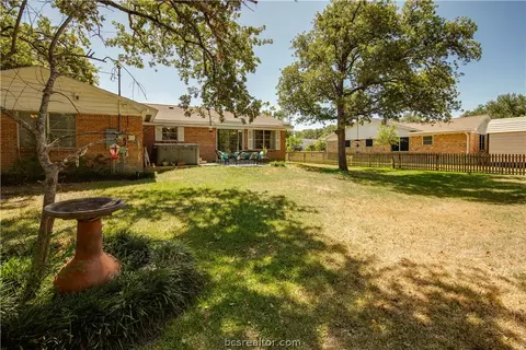 2317 Wayside Dr, Bryan, TX 77802 photo 27