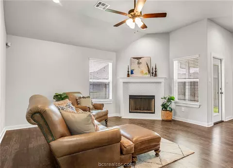 3409 Alsace Ct, Bryan, TX 77808 photo 6