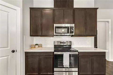 3409 Alsace Ct, Bryan, TX 77808 photo 11