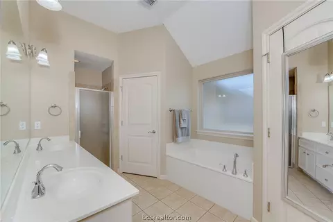 3313 Broadmoor Dr, Bryan, TX 77802 photo 10