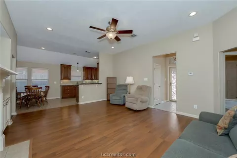 3313 Broadmoor Dr, Bryan, TX 77802 photo 7